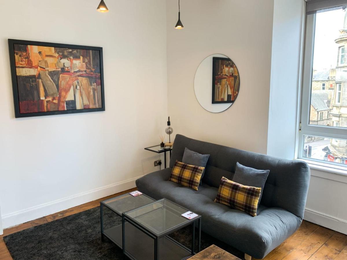 Artsy Modern 1Br Home In Abbeyhill Edinburgh Bagian luar foto